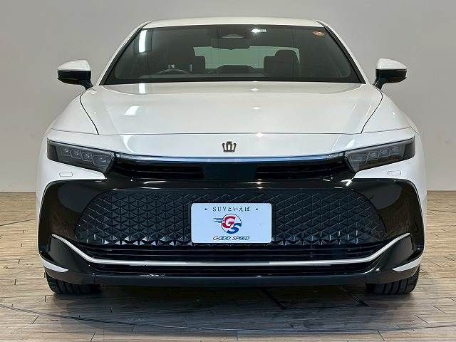 TOYOTA CROWN CROSSOVER 2023