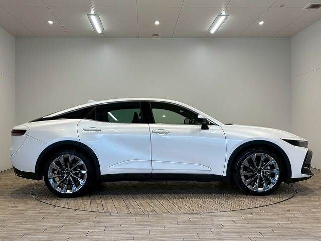 TOYOTA CROWN CROSSOVER 2023