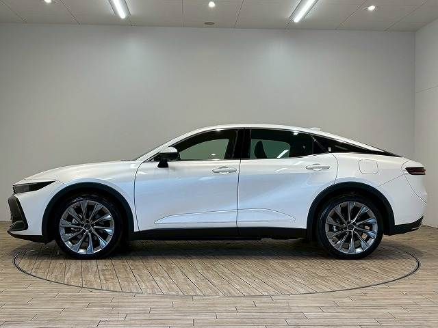 TOYOTA CROWN CROSSOVER 2023