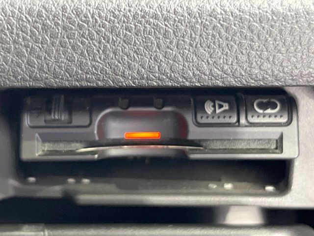 NISSAN SERENA  S-HYBRID 2015