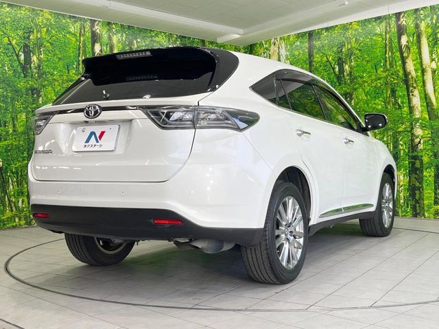 TOYOTA HARRIER 2WD 2014