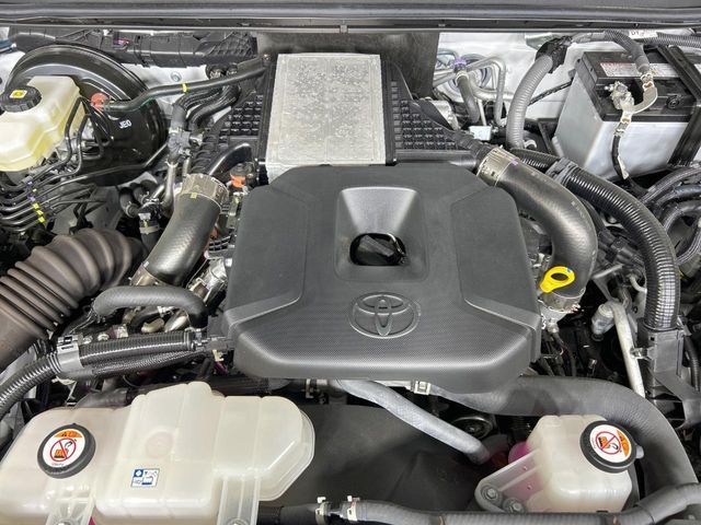 TOYOTA LANDCRUISER 250 2024