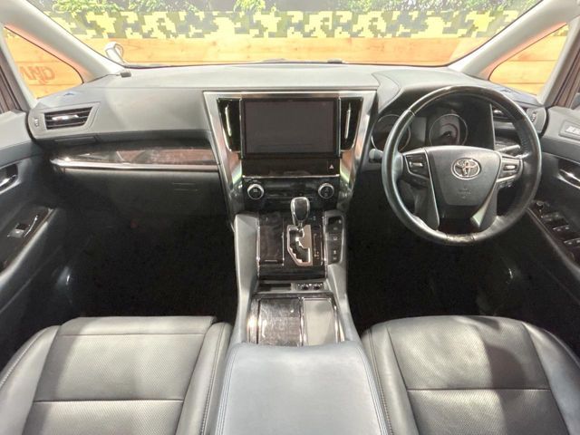 TOYOTA ALPHARD 2019