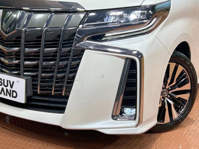 TOYOTA ALPHARD 2019