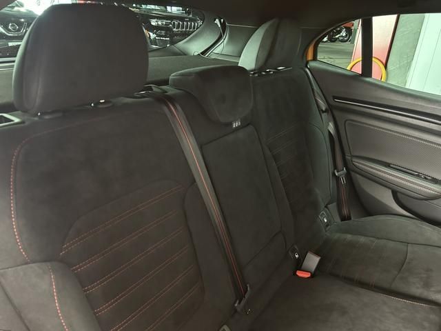 RENAULT RENAULT MEGANE hatchback 2024