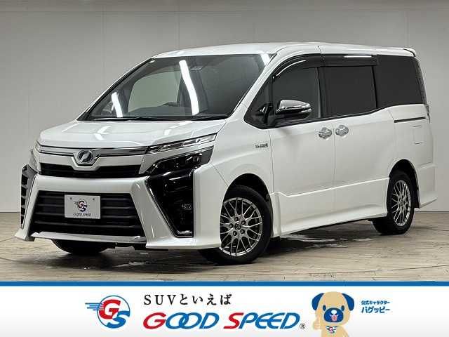 TOYOTA VOXY HYBRID 2018