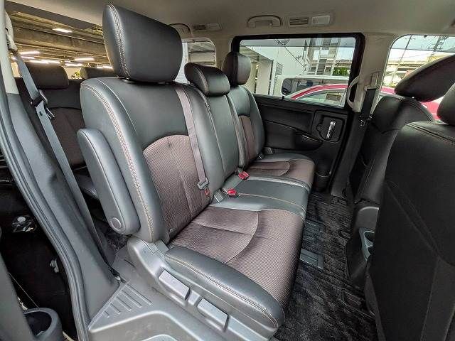 NISSAN ELGRAND 2015