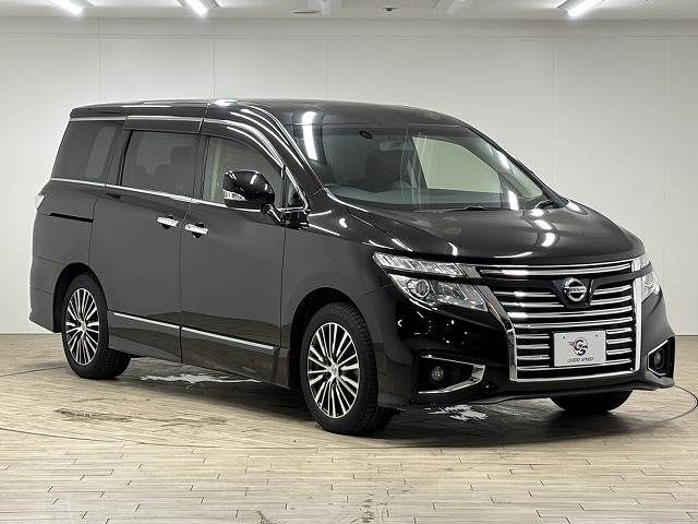 NISSAN ELGRAND 2015