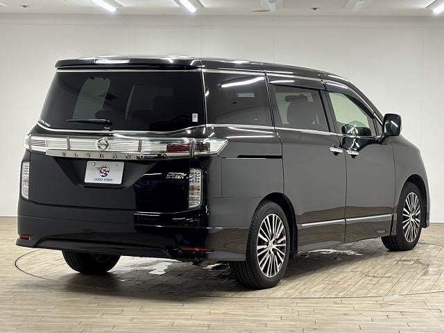NISSAN ELGRAND 2015