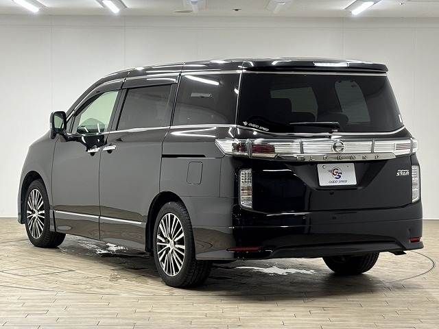 NISSAN ELGRAND 2015