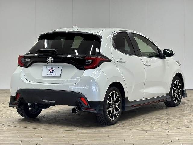 TOYOTA YARIS 2020
