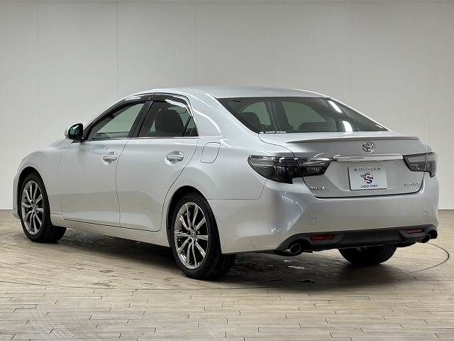 TOYOTA MARK X 2018