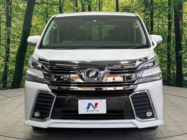 TOYOTA VELLFIRE 2015