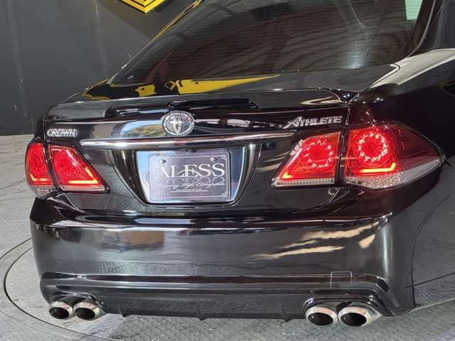 TOYOTA CROWN sedan 2010