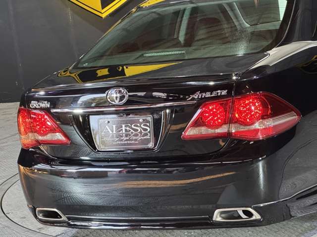 TOYOTA CROWN sedan 2010