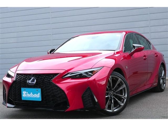 TOYOTA LEXUS IS300h 2021