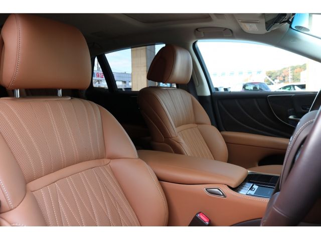 TOYOTA LEXUS LS500h 2017