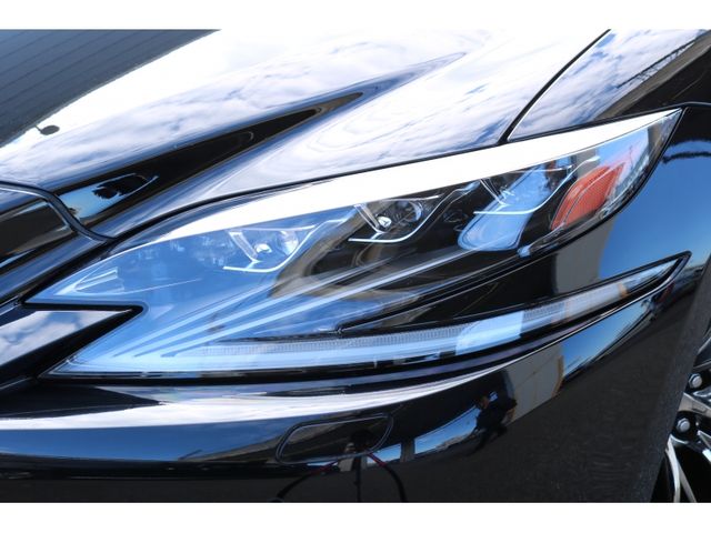 TOYOTA LEXUS LS500h 2017