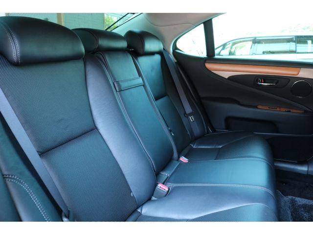 TOYOTA LEXUS LS600h 2013