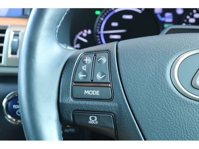 TOYOTA LEXUS LS600h 2013