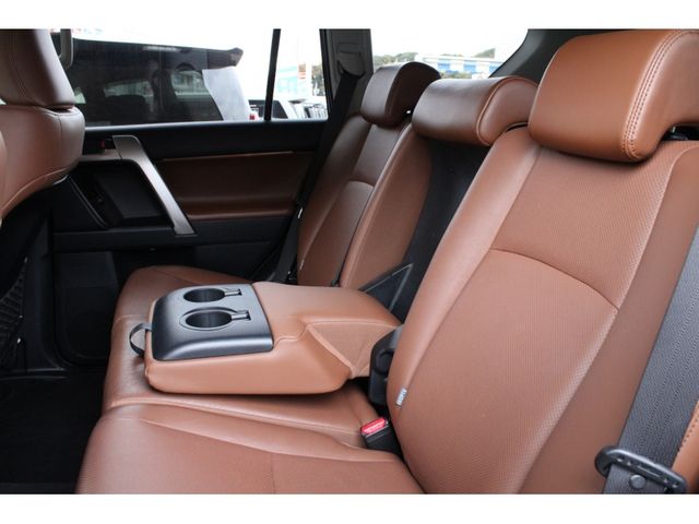 TOYOTA LANDCRUISER PRADO 2022