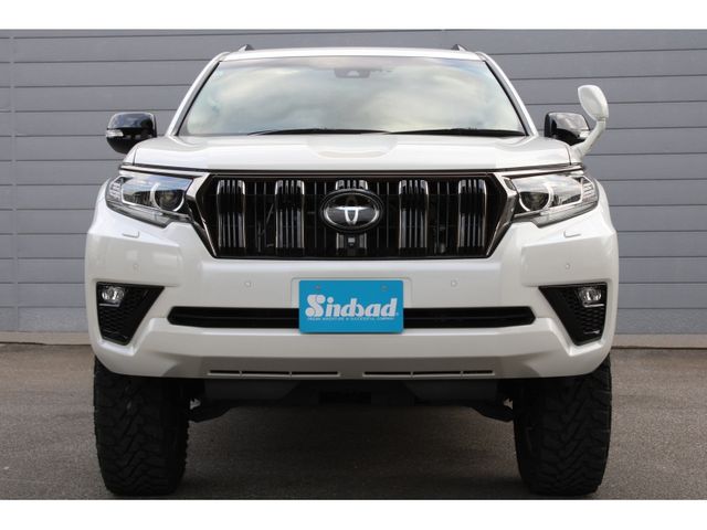 TOYOTA LANDCRUISER PRADO 2022