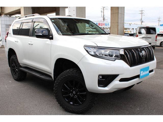 TOYOTA LANDCRUISER PRADO 2022