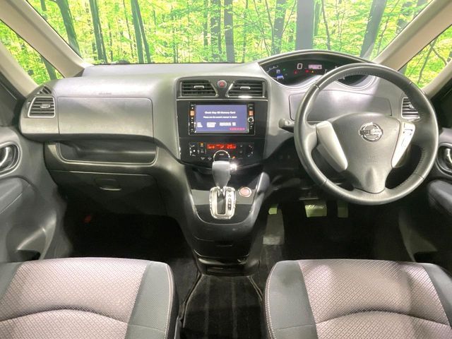 NISSAN SERENA  S-HYBRID 2013