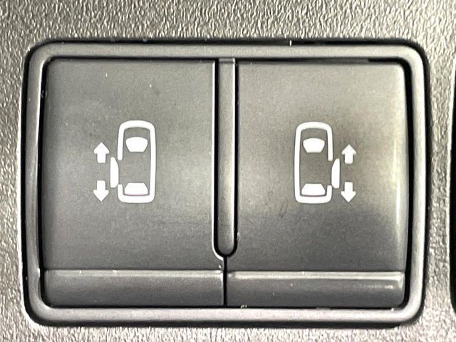 NISSAN SERENA  S-HYBRID 2013