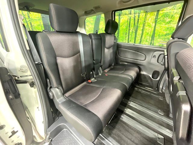 NISSAN SERENA  S-HYBRID 2013