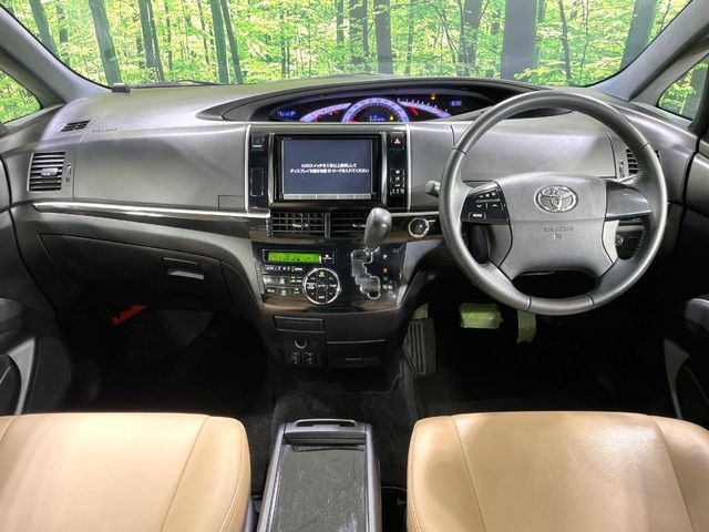 TOYOTA ESTIMA 2014