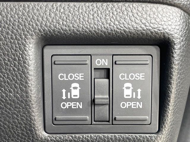 HONDA N BOX CUSTOM 2017