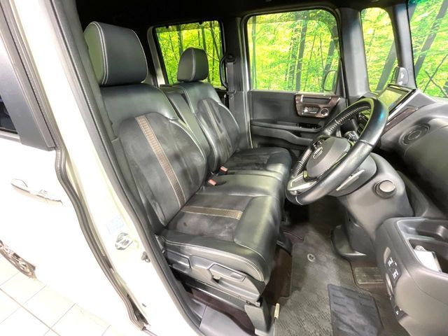 HONDA N BOX CUSTOM 2017