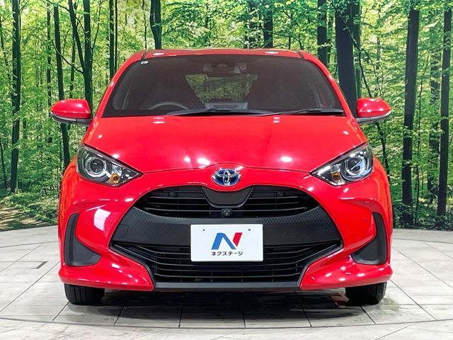 TOYOTA YARIS HYBRID 2021