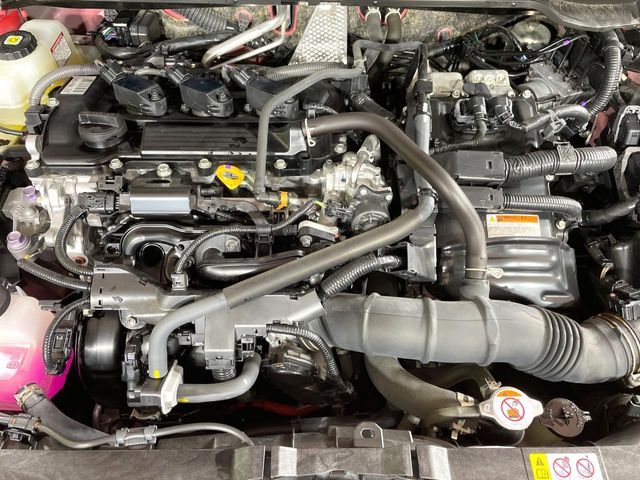 TOYOTA YARIS HYBRID 2021