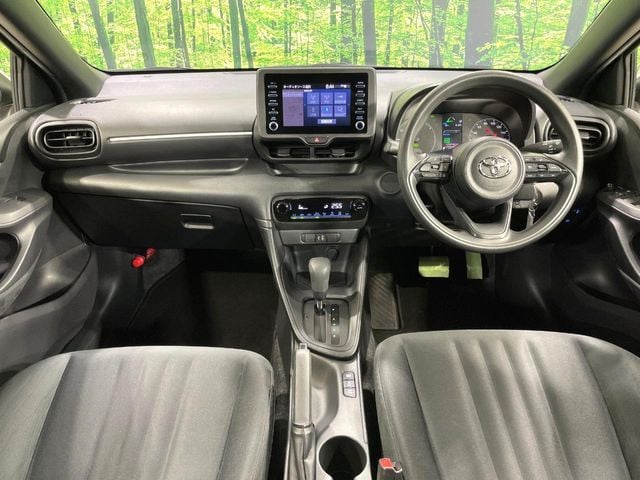 TOYOTA YARIS HYBRID 2022