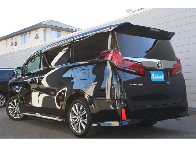 TOYOTA ALPHARD 2023