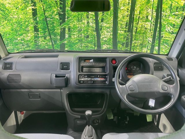 DAIHATSU HIJET truck 4WD 2013