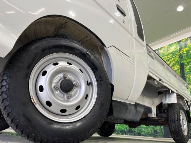 DAIHATSU HIJET truck 4WD 2013