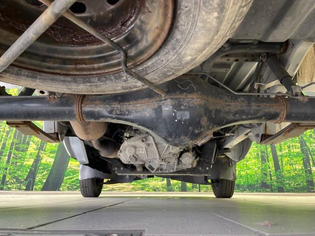 DAIHATSU HIJET truck 4WD 2013