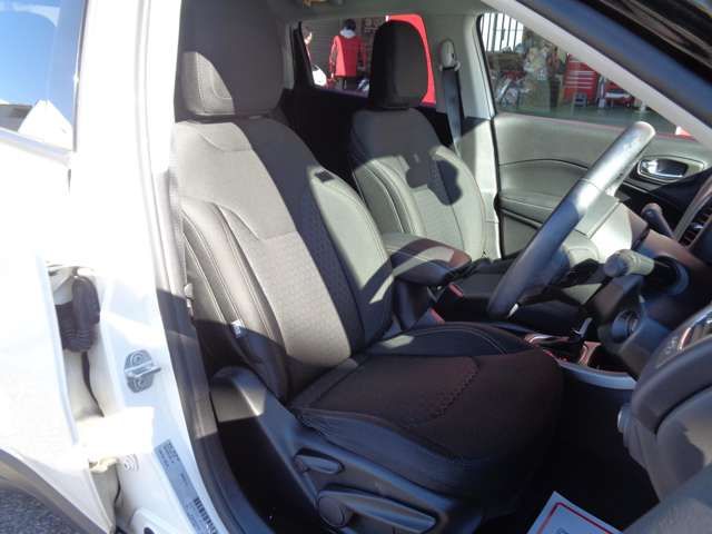 JEEP JEEP COMPASS 2019