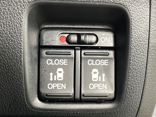 HONDA N BOX CUSTOM 4WD 2013