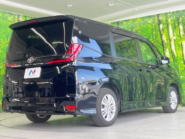 TOYOTA NOAH 2023