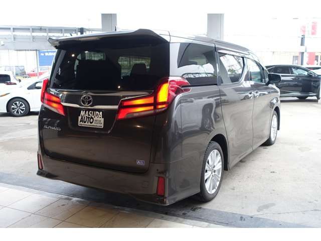 TOYOTA ALPHARD 2020