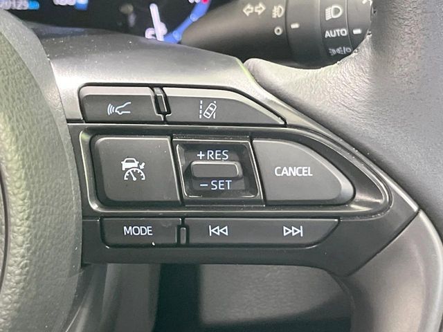 TOYOTA YARIS CROSS HYBRID 2023