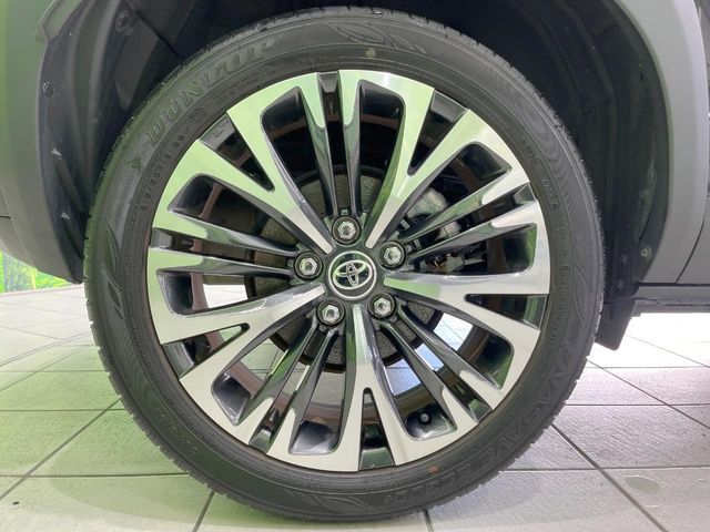 TOYOTA YARIS CROSS HYBRID 2023