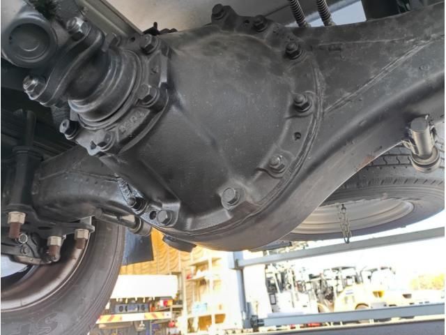 MITSUBISHI CANTER 2013