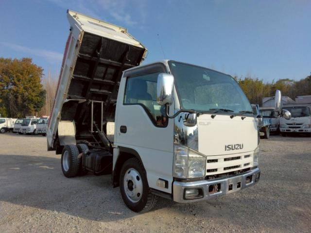 ISUZU ELF 2013