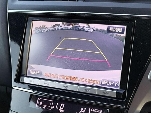 TOYOTA PRIUS Alpha 2016