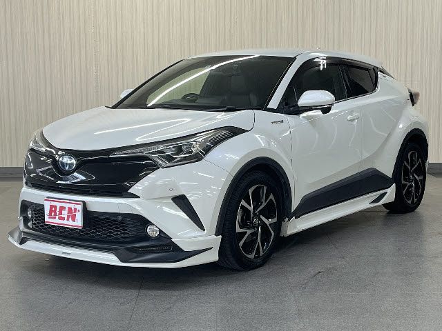 TOYOTA C-HR 2017